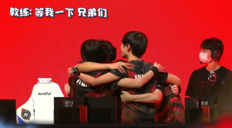 他作為歐足 他作為歐足